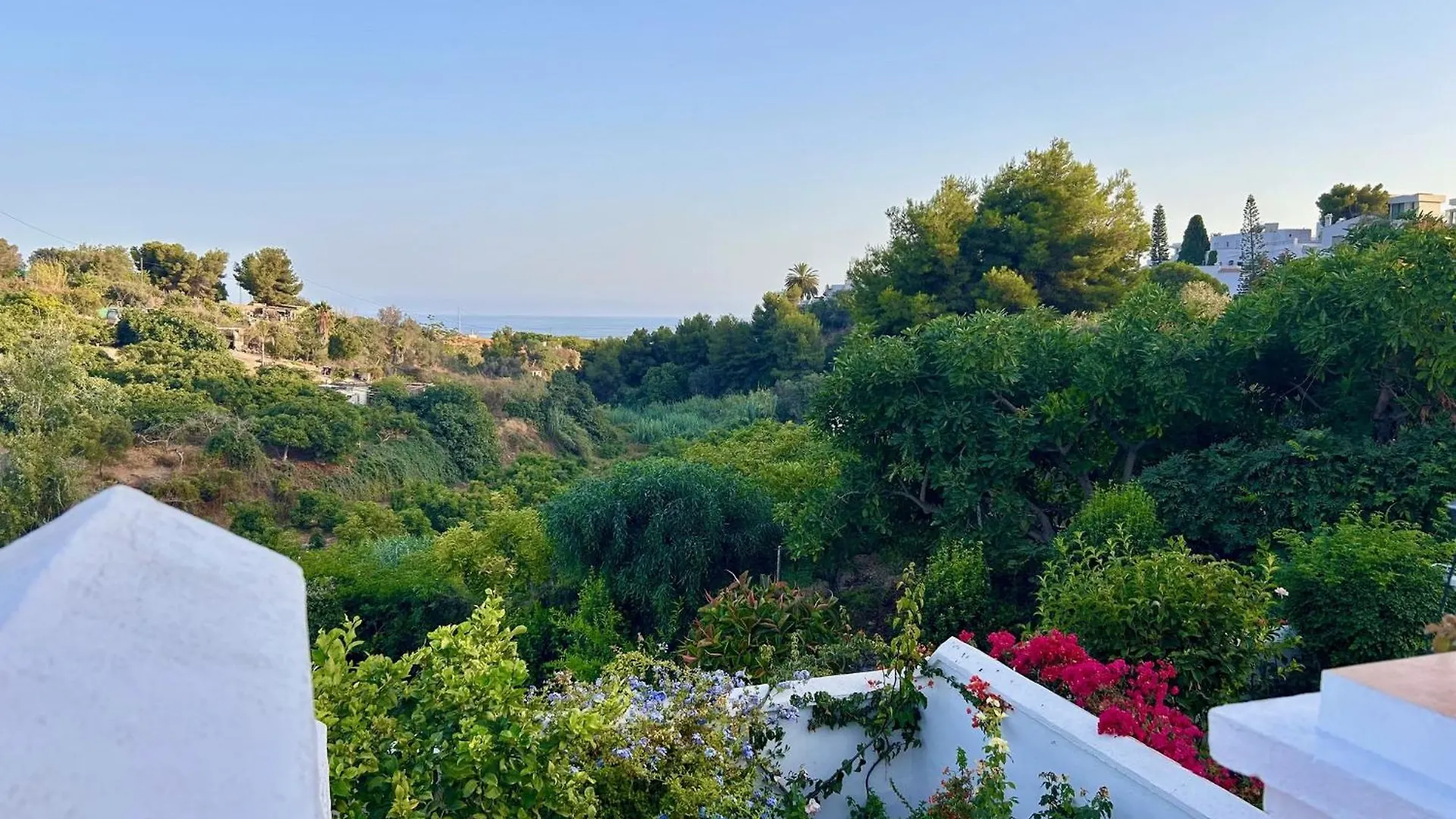 Las Palmas 9A - Oasis Properties Nerja